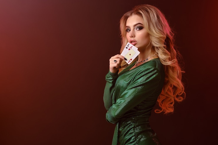 two-hundred-ten baccarat card deal and outcome